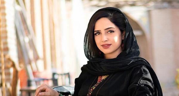 عکس یلدا در خانه امن