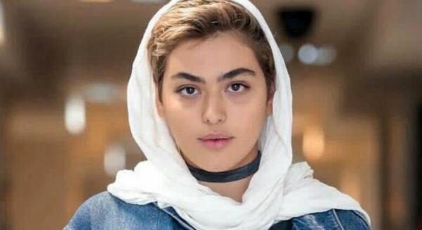 عکس بی آرایش ریحانه پارسا