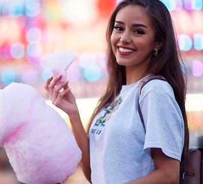 عکس پروفایل دختر شاد و شیطون
