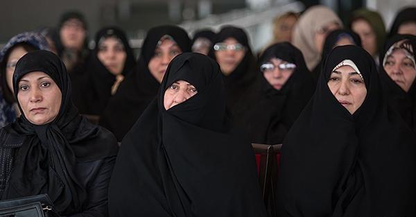 عکس زن و بچه ظریف