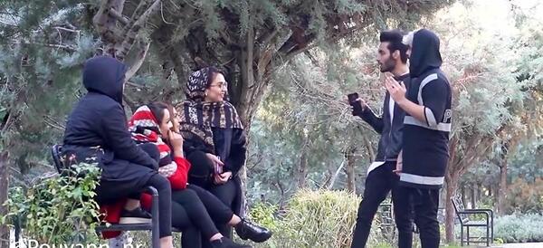 عکس دختر تنها تو پارک