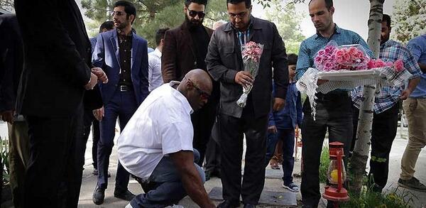 عکس قبر روح الله داداشی