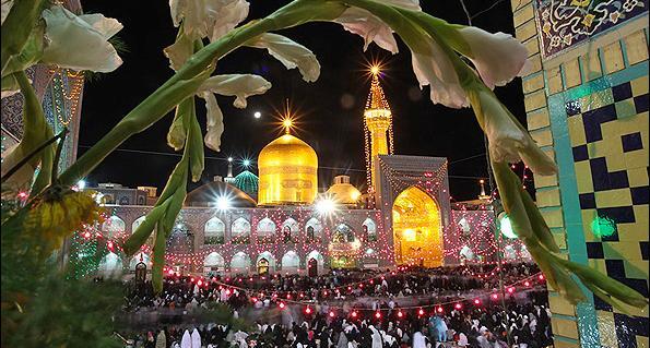 عکس حرم امام رضا در شب تولدش
