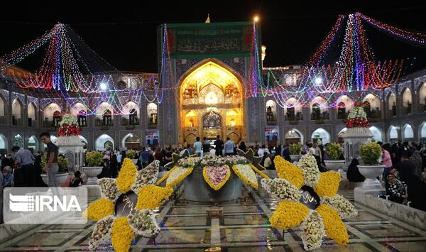 عکس حرم امام رضا در شب تولدش