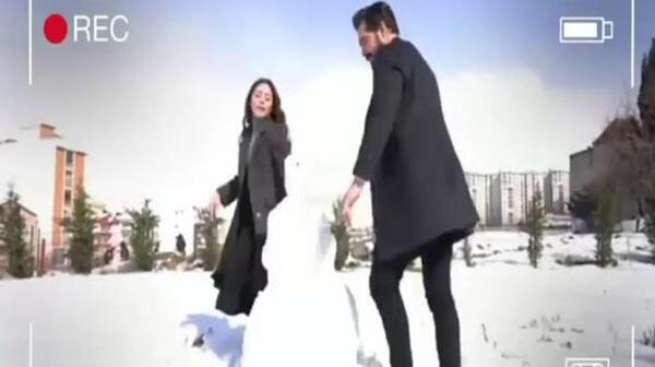 عکس پشت صحنه گودال دوبله فارسی