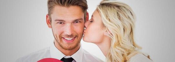 عکس عاشقانه بوسه گردن