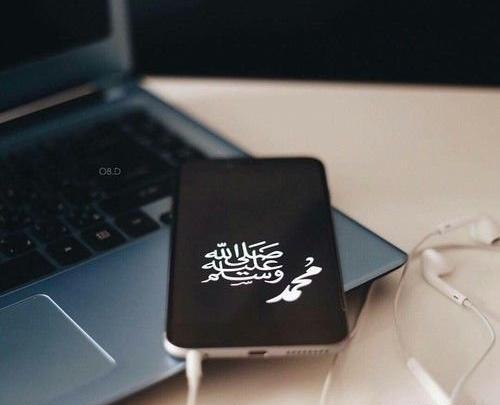 عکس لپ تاپ برای پروفایل
