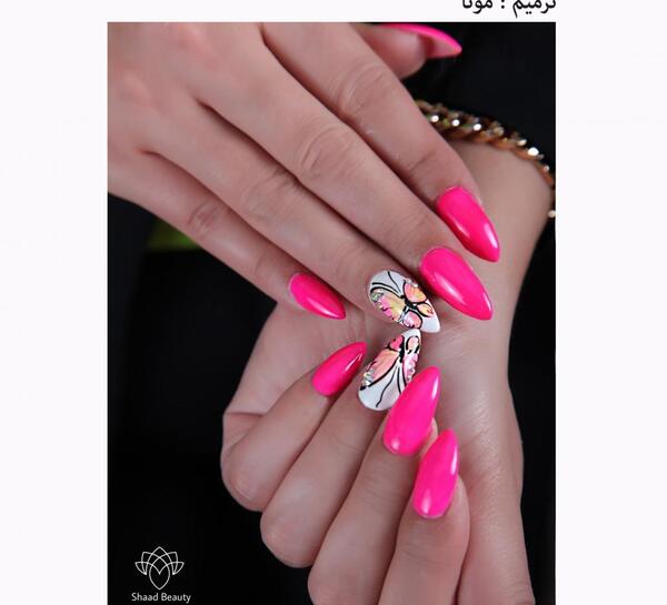عکس ناخن کار