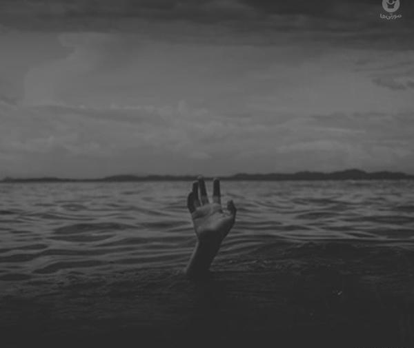 عکس پروفایل دختر سیاه سفید