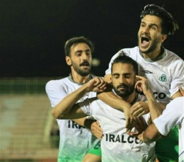 عکس فوتبال آلومینیوم