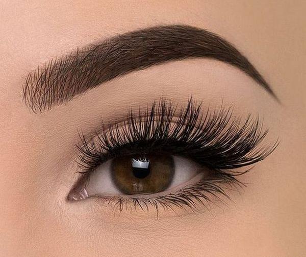 عکس چشم کاشت مژه