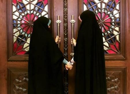 عکس مادر دختری مذهبی