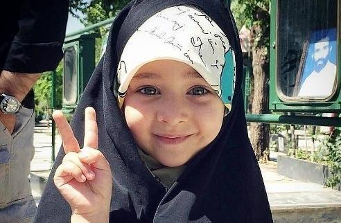 عکس دختر بچه ی با حجاب