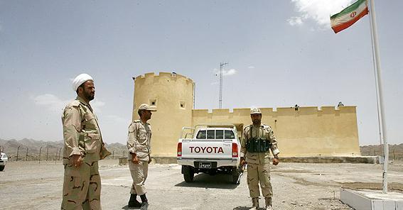 عکس مرز سراوان