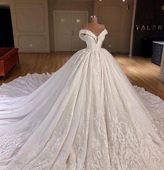 عکس لباس عروس حلزونی