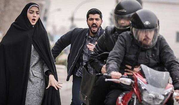 عکس پشت صحنه ثریا مصطفی آزاد