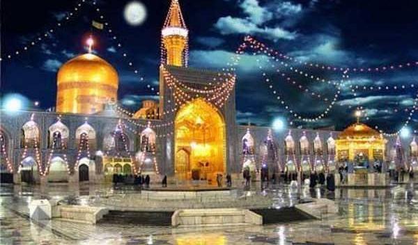 عکس حرم امام رضا با کبوتر