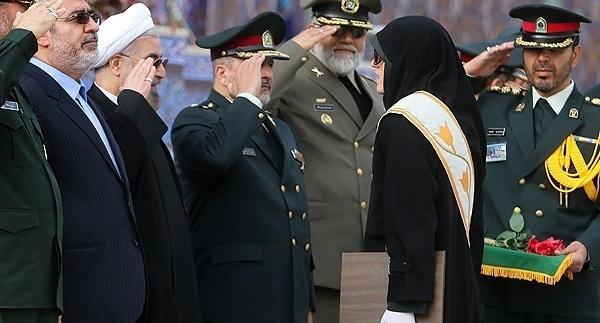 عکس زن نظامی