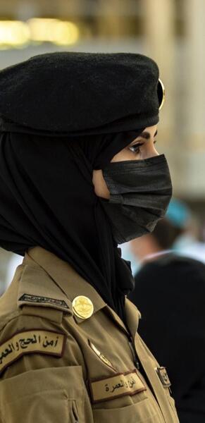 عکس زن نظامی