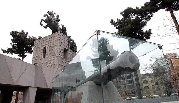 عکس قبر نادرشاه