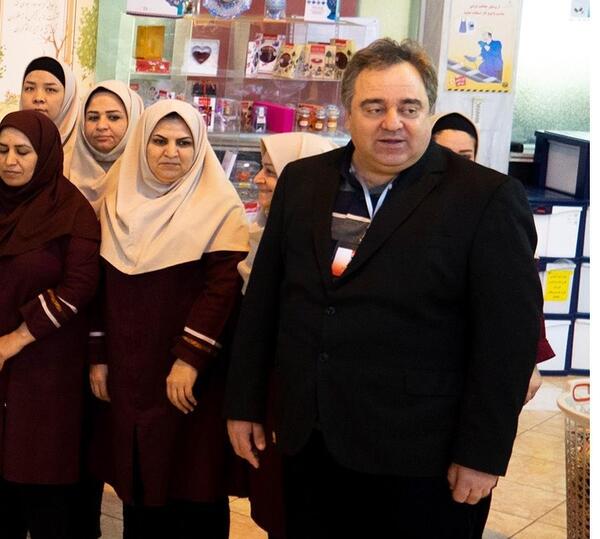 عکس زعفران نوین