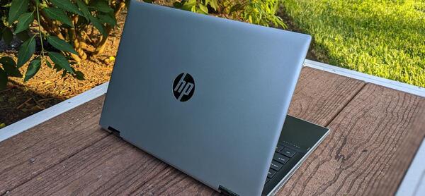 عکس پس زمینه لپ تاپ hp