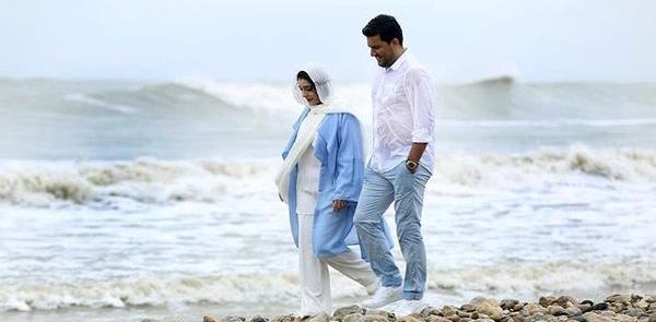 عکس ماه کنار دریا