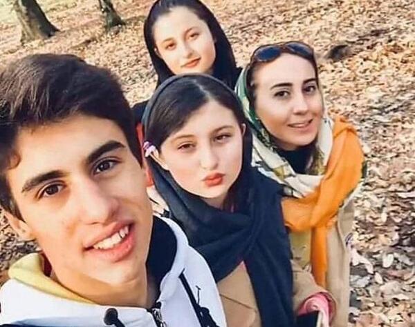 عکس عروسی سارا و نیکا در استخر