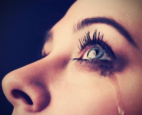 عکس گریه دختر بچه ایرانی