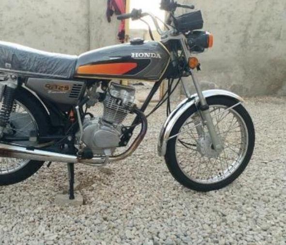 عکس موتور صفر 125