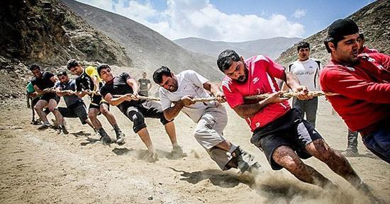 عکس بازی طناب کشی