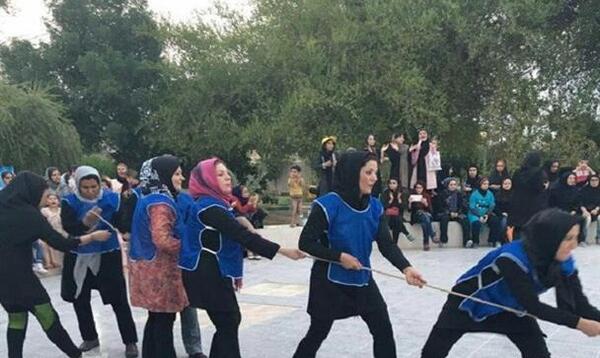 عکس بازی طناب کشی