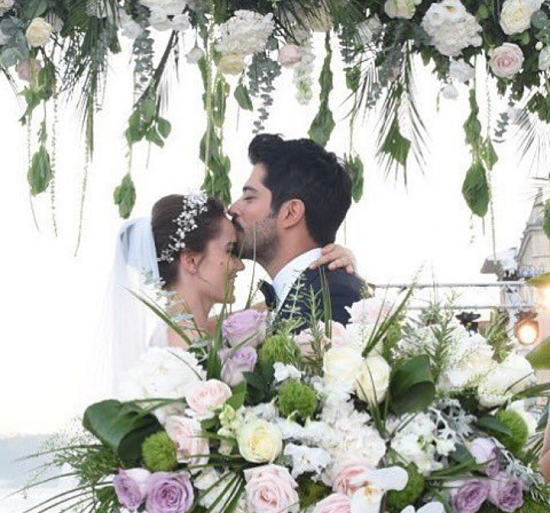 عکس لباس عروس فحریه اوجن