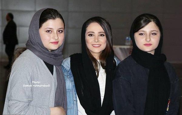عکس سارا و نیکا در شب یلدا