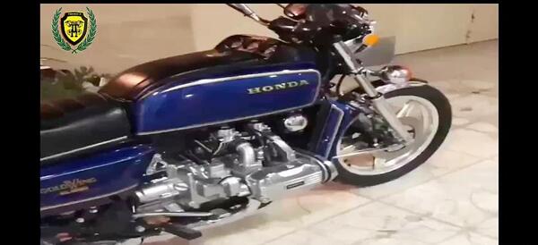 عکس موتور گلدوینگ 1000