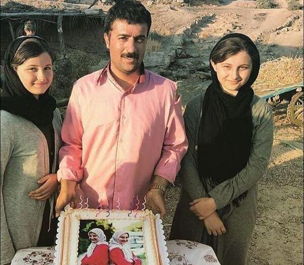 عکس مادر پدر سارا نیکا