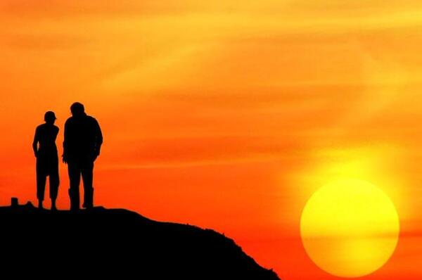 عکس غروب آفتاب پسر