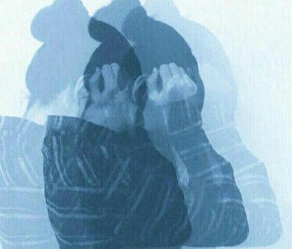 عکس دخترونه غمگین آبی