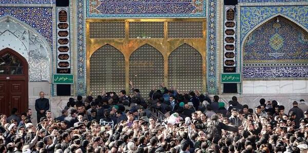 عکس حرم امام رضا و پنجره فولاد