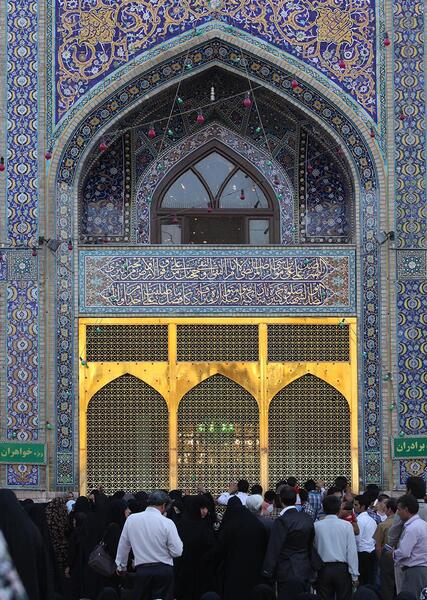 عکس حرم امام رضا و پنجره فولاد