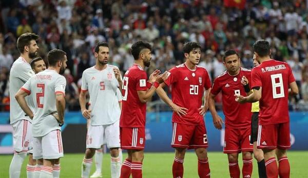 عکس ضد فوتبال ایران