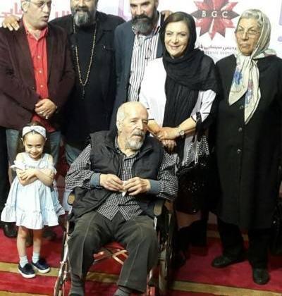 عکس مادر ساحل بکرانی