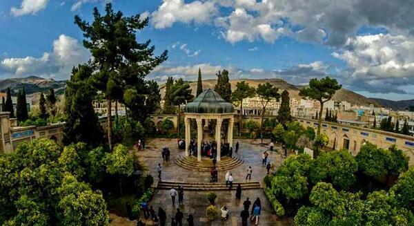 عکس مقبره ی حافظ