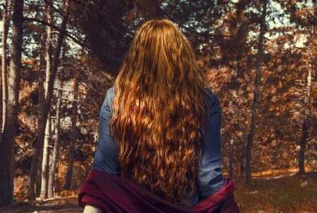 عکس غمگین دختر پاییزی