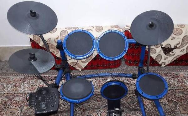 عکس وی درام