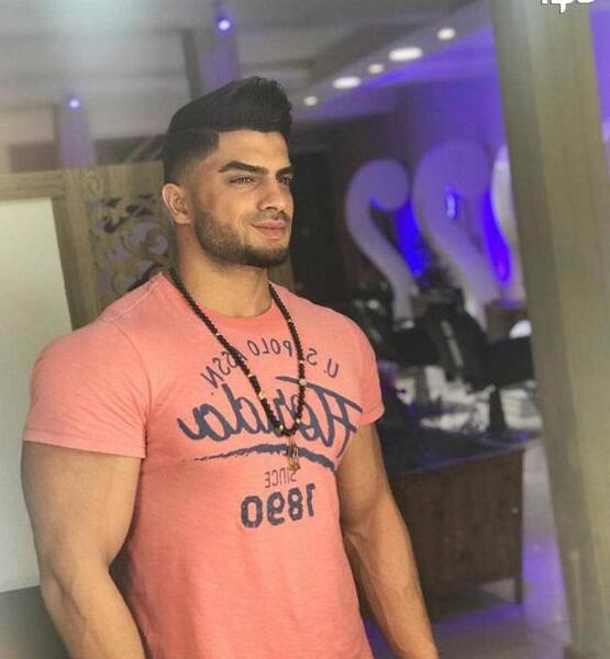 عکس مرد هیکل