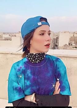 عکس پشت صحنه کلیپ سرنا امینی اگه درس نخونی