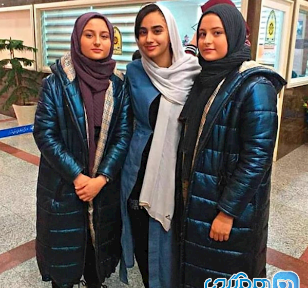 عکس سارا و نیکا در پشت صحنه