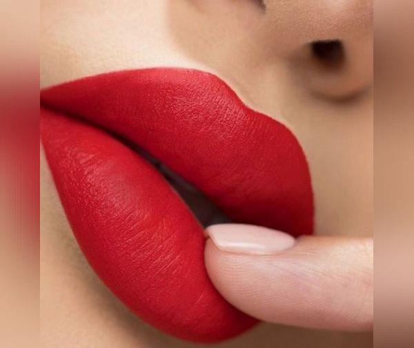 عکس لب لاکچری برای پروفایل
