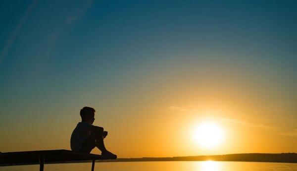 عکس لب ساحل غروب